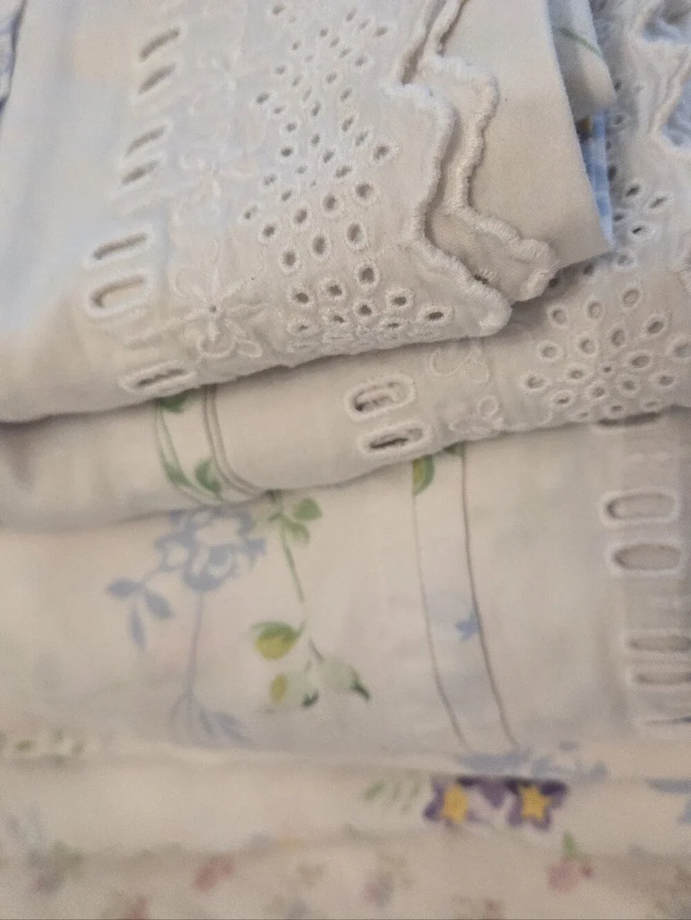 Vintage EILEEN WEST Cotton QUEEN Sheet Set. Flat, Fitted, 2 Standard Shams